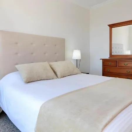 Apartment Snug In With Solarium Fuengirola