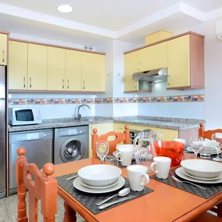 Snug In With Solarium Apartment Fuengirola